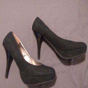 Black suede heels